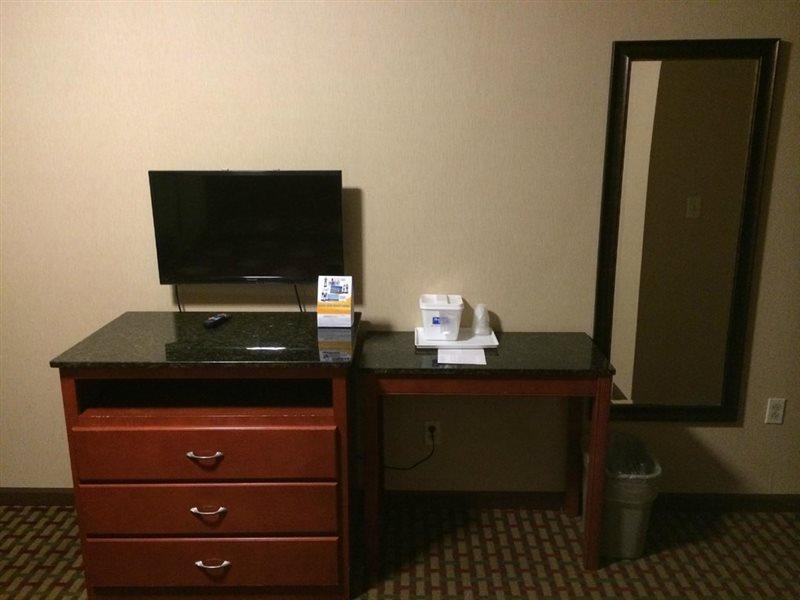 Rodeway Inn 2*