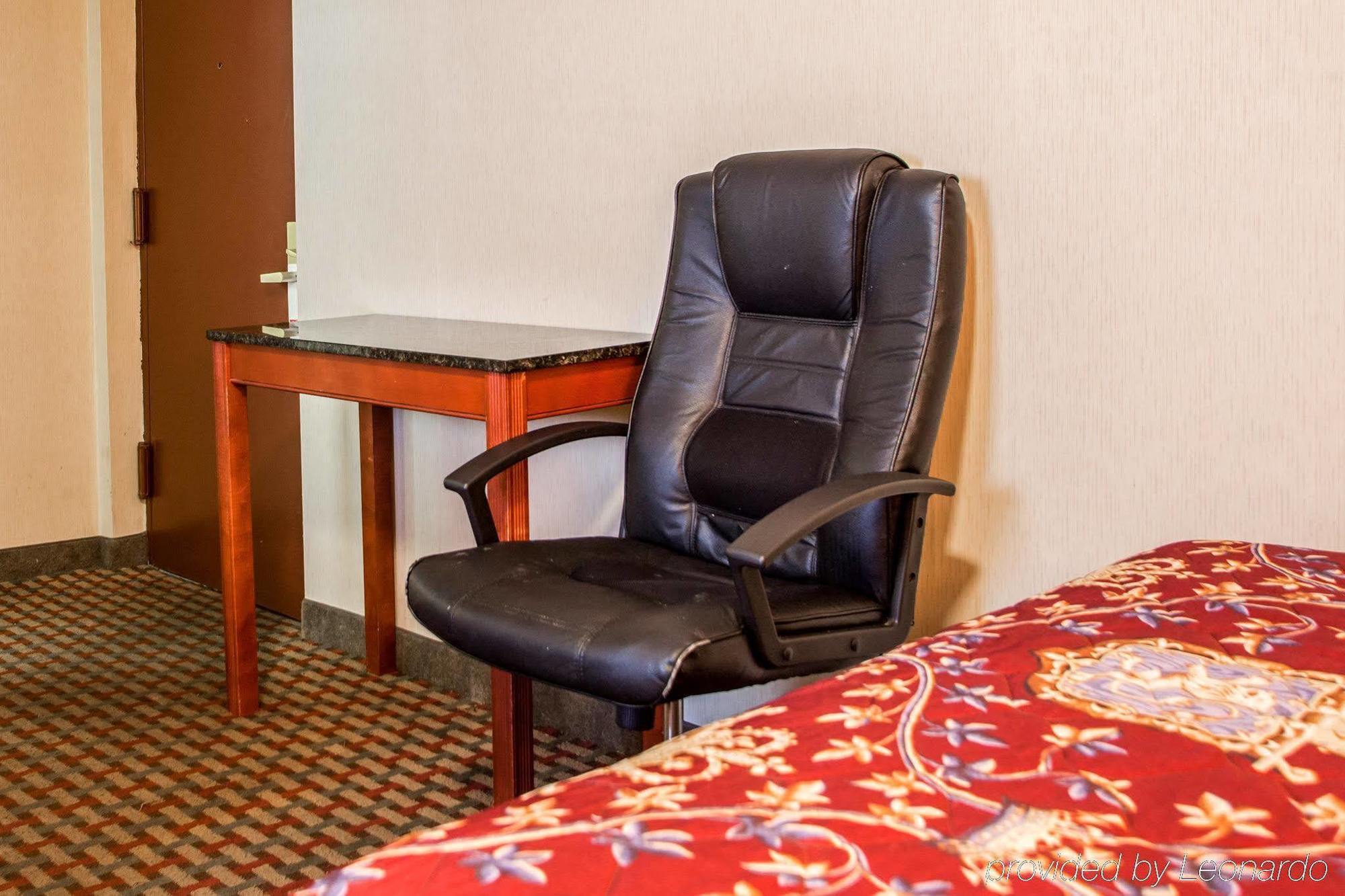 Inn Rodeway 2*